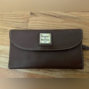 Used Dooney & Bourke Wallet